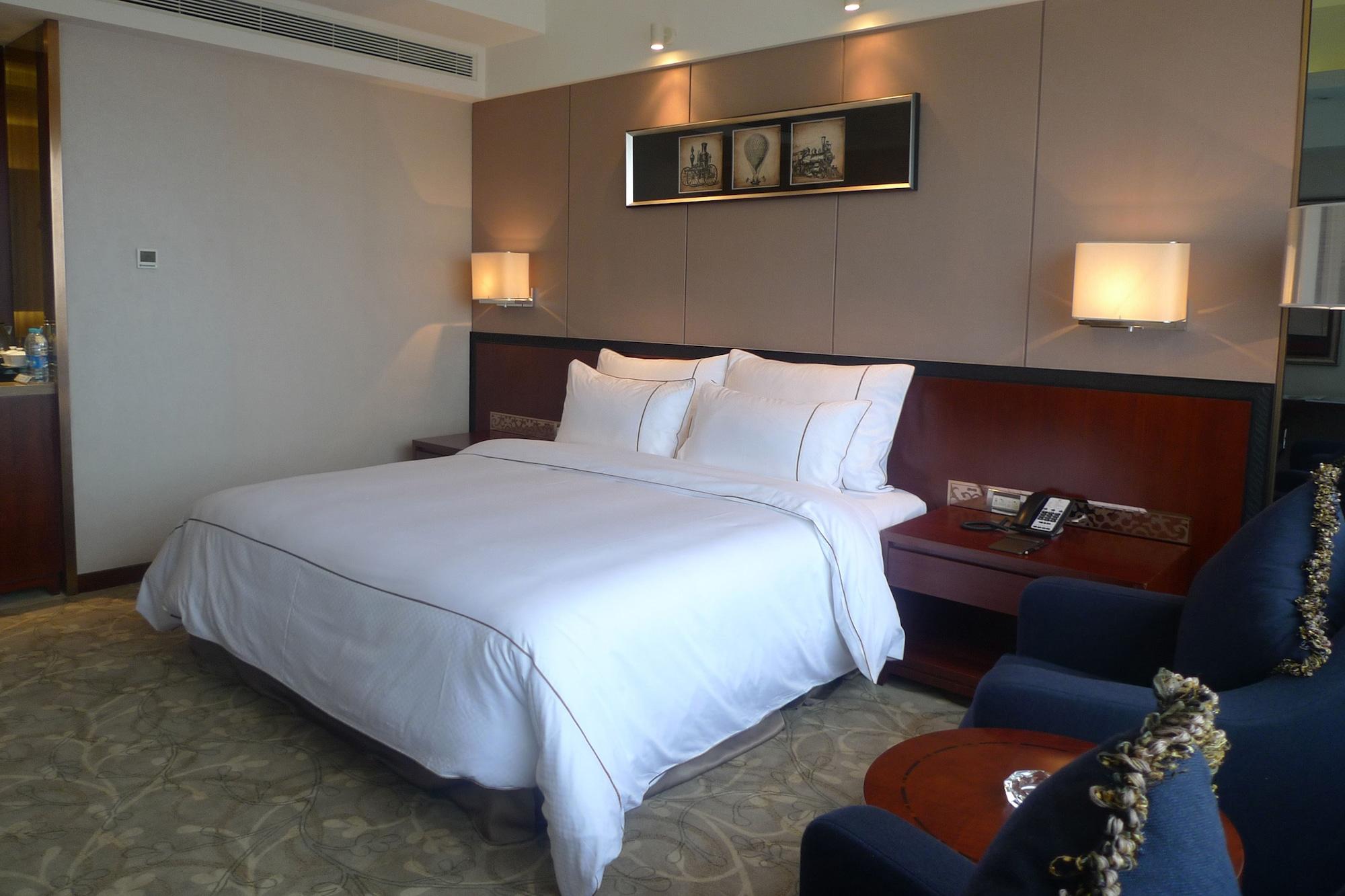 גואנגג'ואו Cavan Hotel מראה חיצוני תמונה