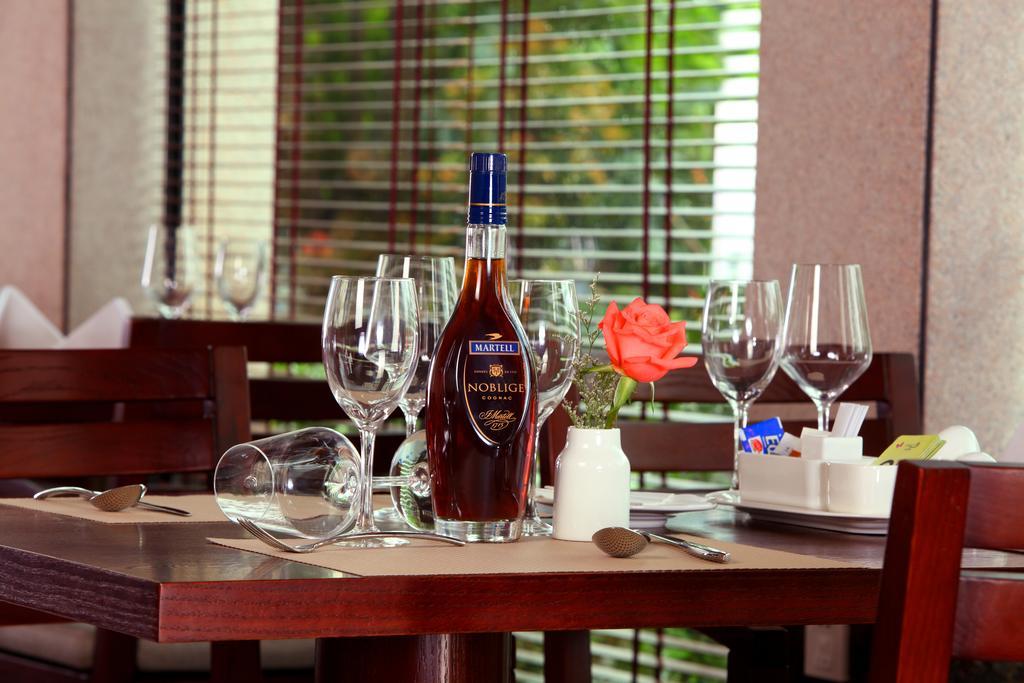 גואנגג'ואו Cavan Hotel מראה חיצוני תמונה