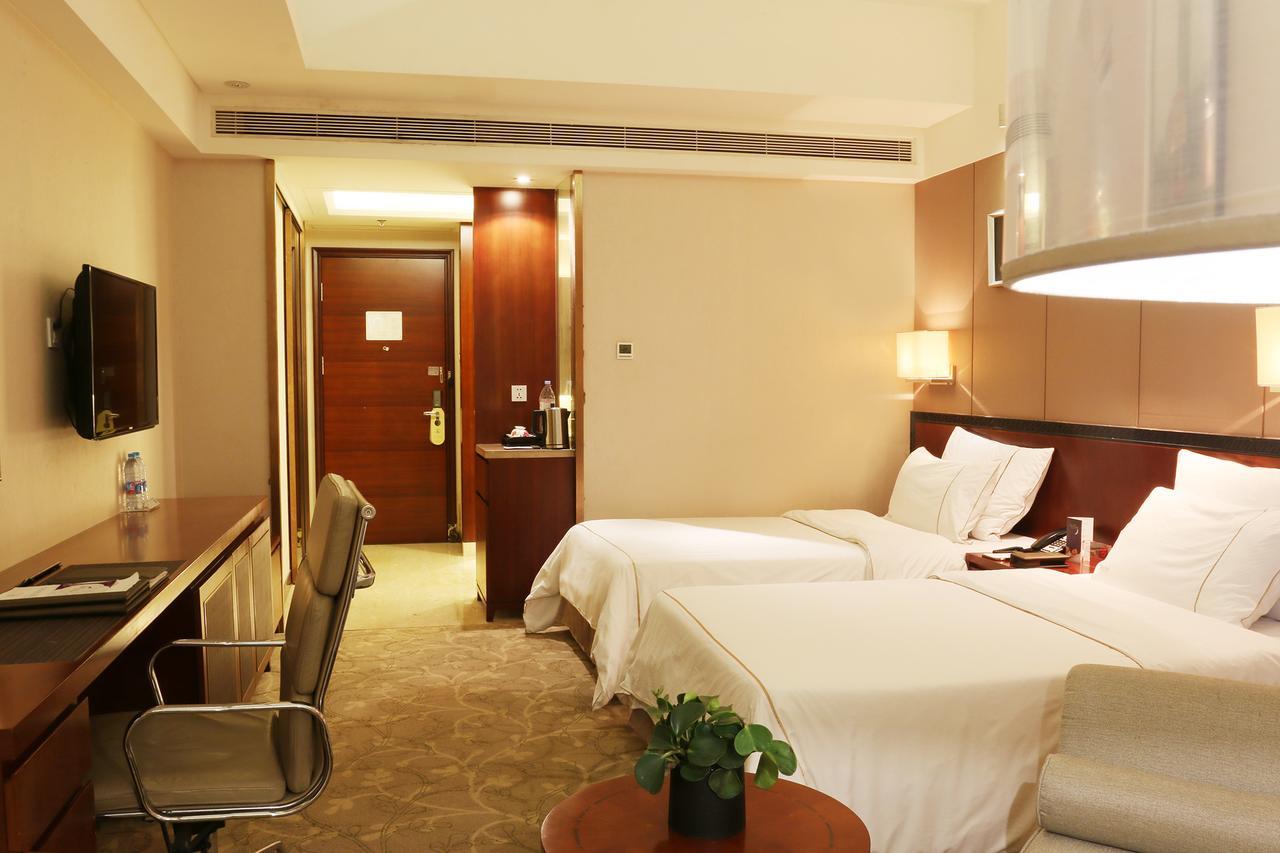 גואנגג'ואו Cavan Hotel מראה חיצוני תמונה