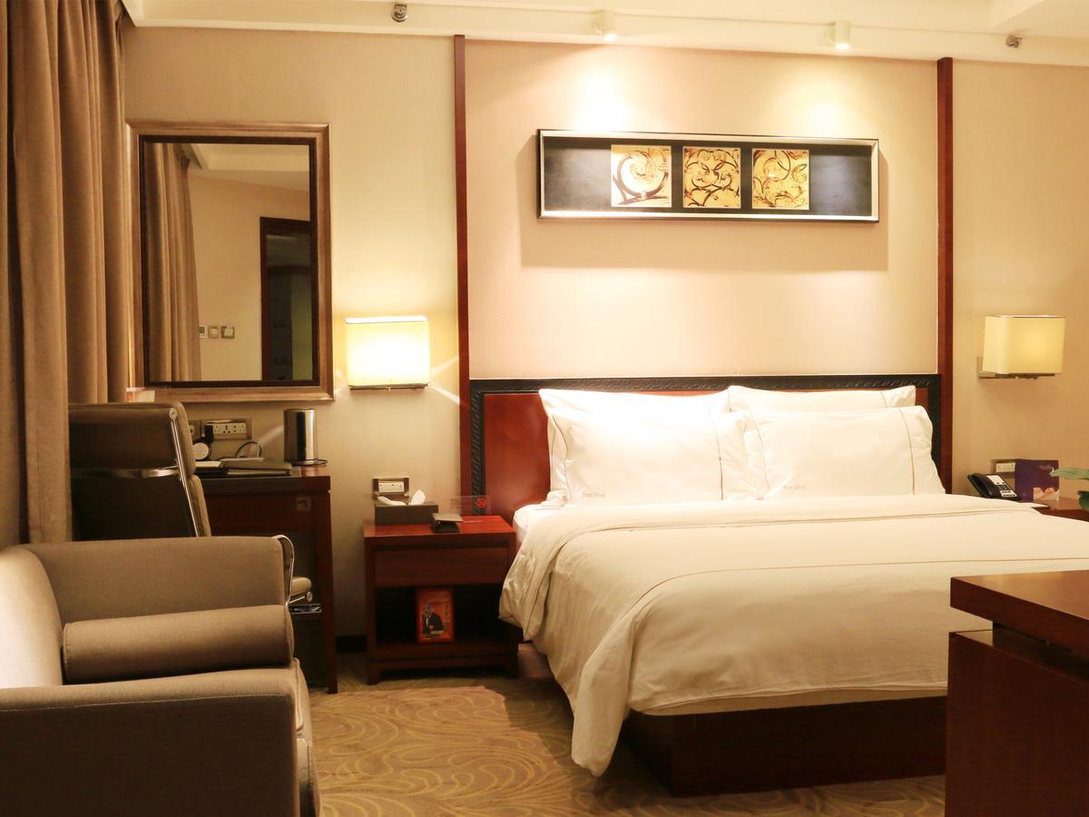 גואנגג'ואו Cavan Hotel מראה חיצוני תמונה