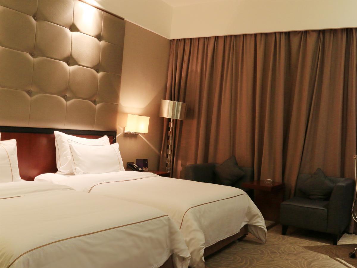 גואנגג'ואו Cavan Hotel מראה חיצוני תמונה